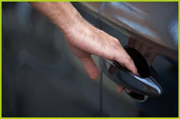 Expert Locksmith Services Katy, TX 281-817-1180 - 8-opening-car-locks